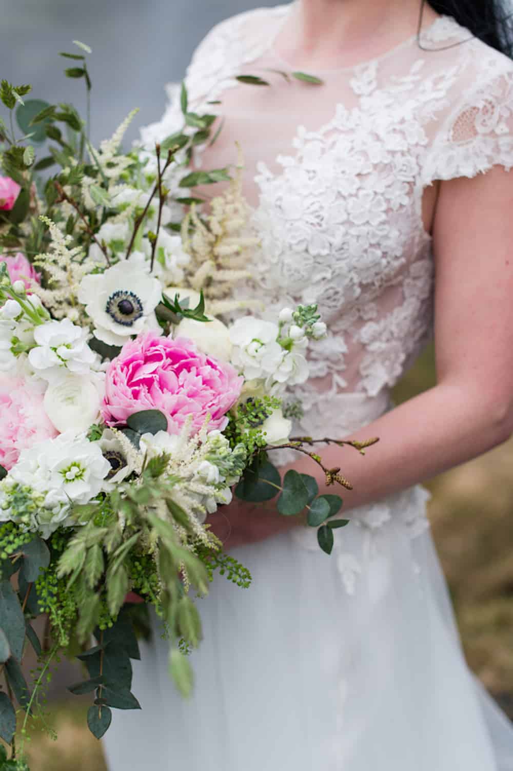 3-__hannah_leigh_llc_hannahleighphotographyicelandelopement43_low