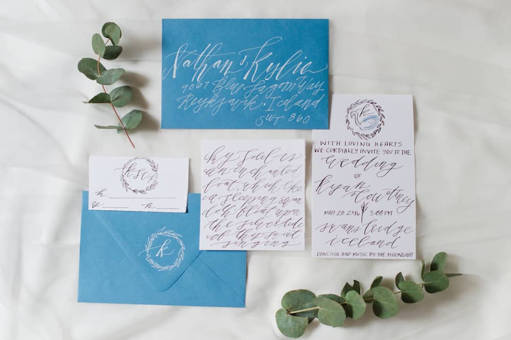7-__hannah_leigh_llc_hannahleighphotographyicelandelopement139_low