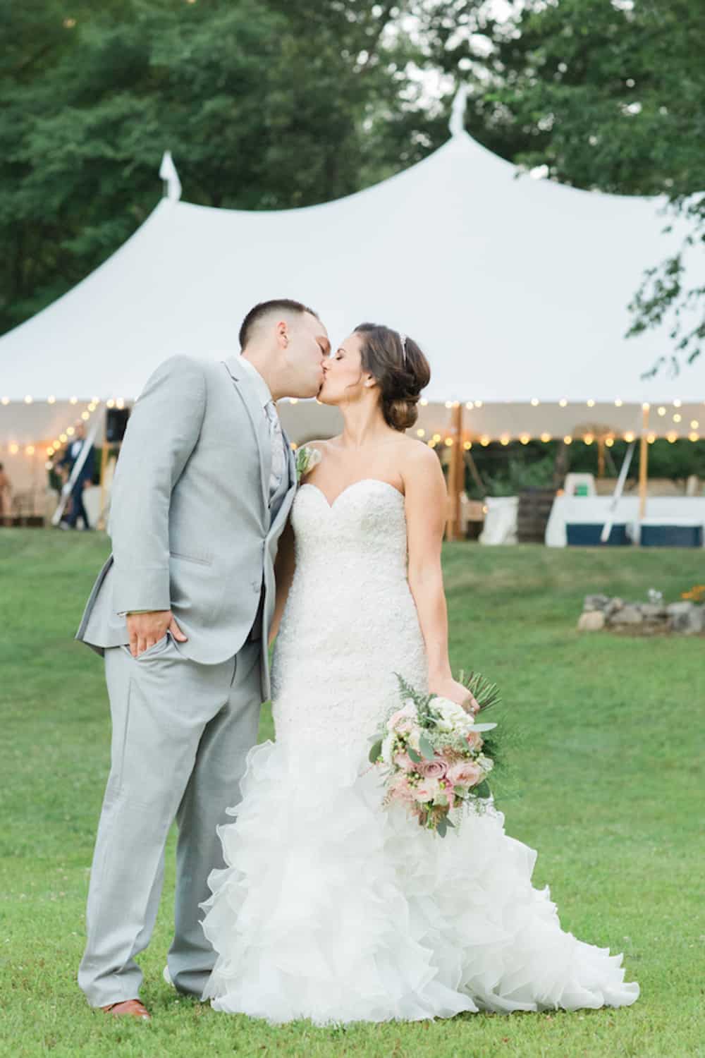 2 Strickland_Fotino_DeborahZoePhotography_backyardweddingdeborahzoe0059_low