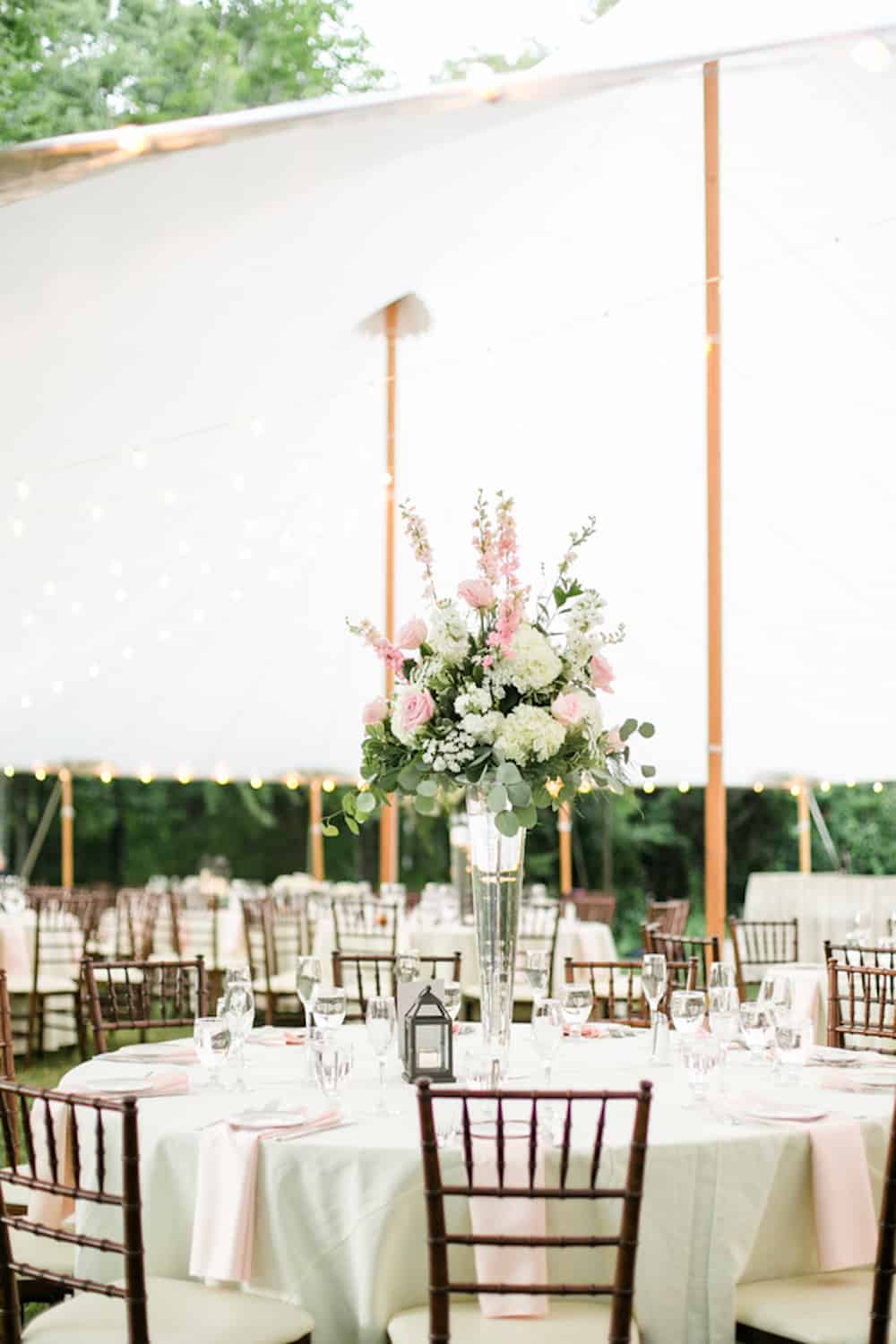 9 Strickland_Fotino_DeborahZoePhotography_backyardweddingdeborahzoe0079_low