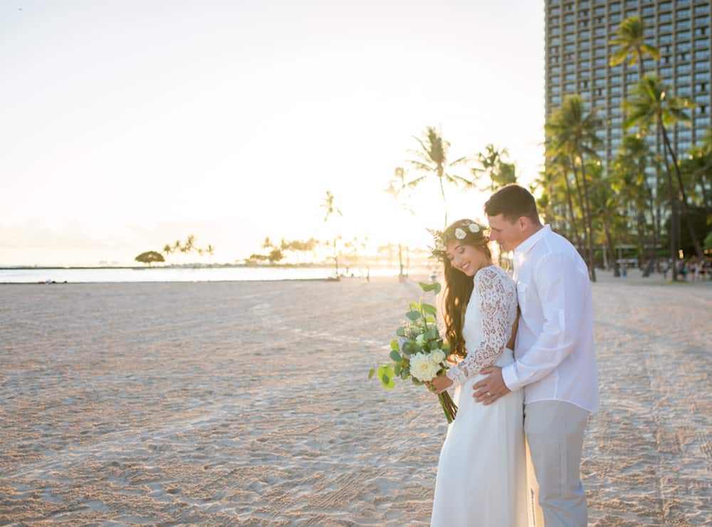 14 VanessaHicksPhotography_HiltonHawaiianBeachStyledShootVanessaHicksPhotography8533_low