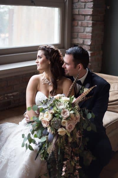 Romantic Rainy Day Wedding in Old Town Jacksonville, Oregon