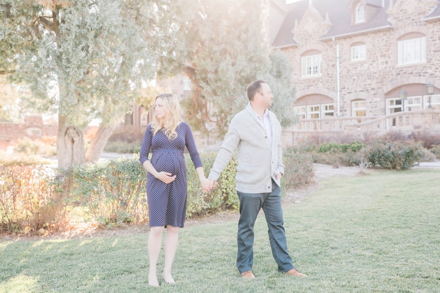 fairytale outdoor maternity session
