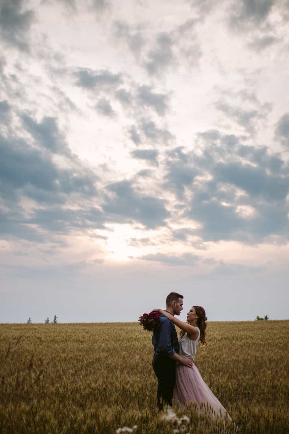 Romantic Nature Inspired Wedding Shoot