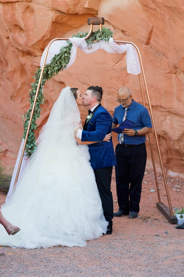 Metallic Desert and Smoke Bomb Delight Destination Wedding