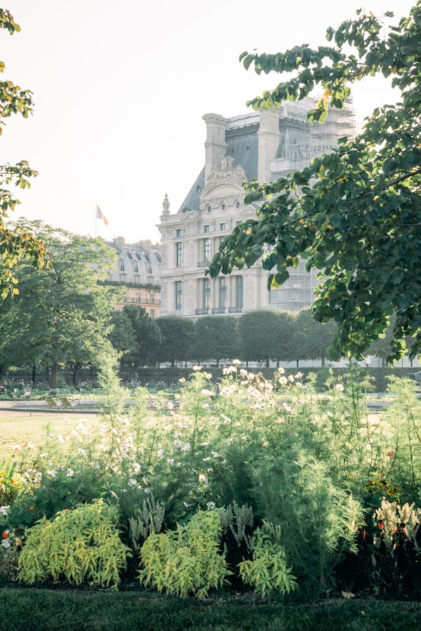 Sunrise Engagement Session in Paris