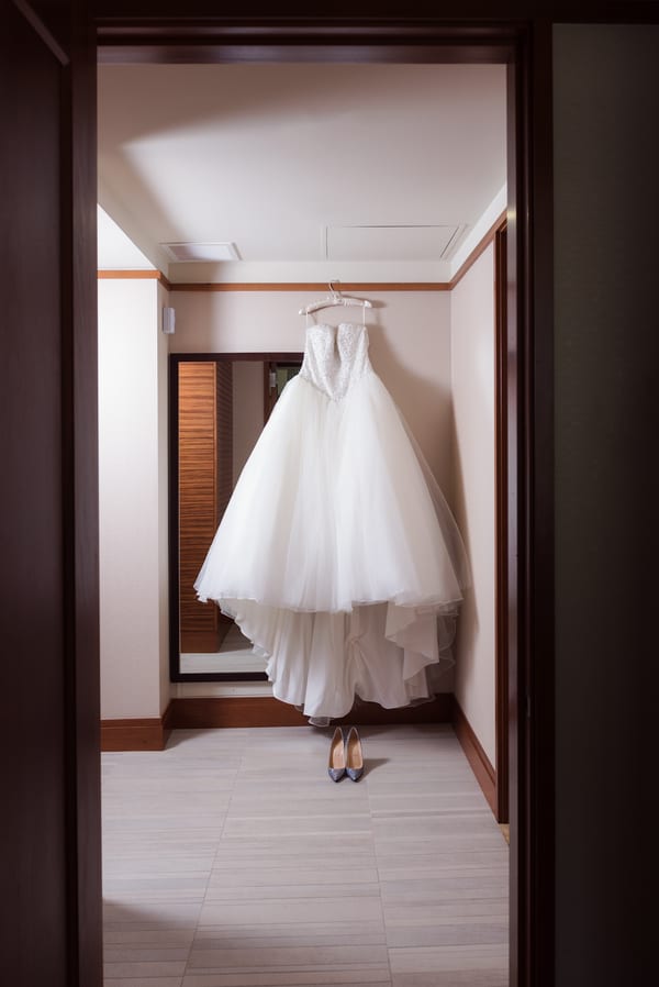 wedding dress