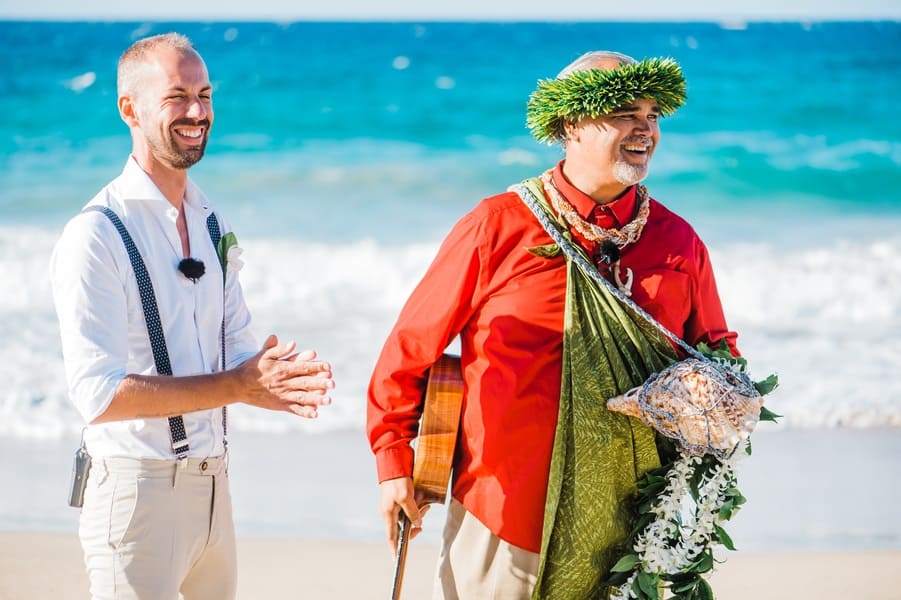 Hawaiian elopement