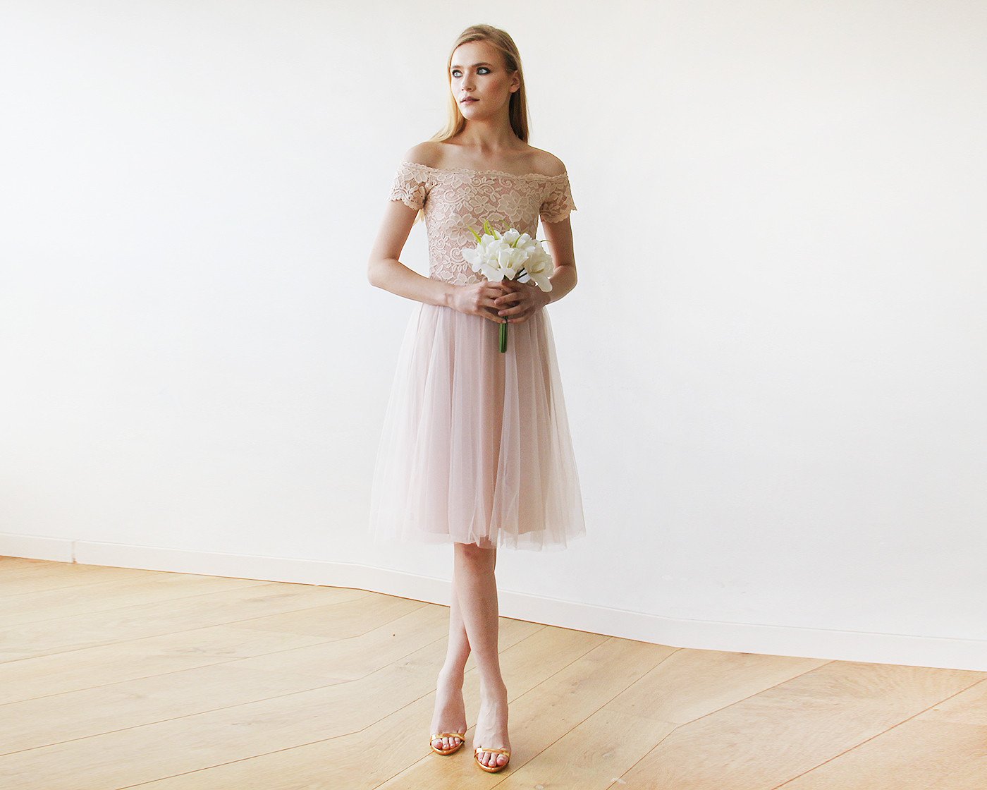 Off-the-Shoulders Blush Pink Tulle & Lace Midi Short Sleeves Dress