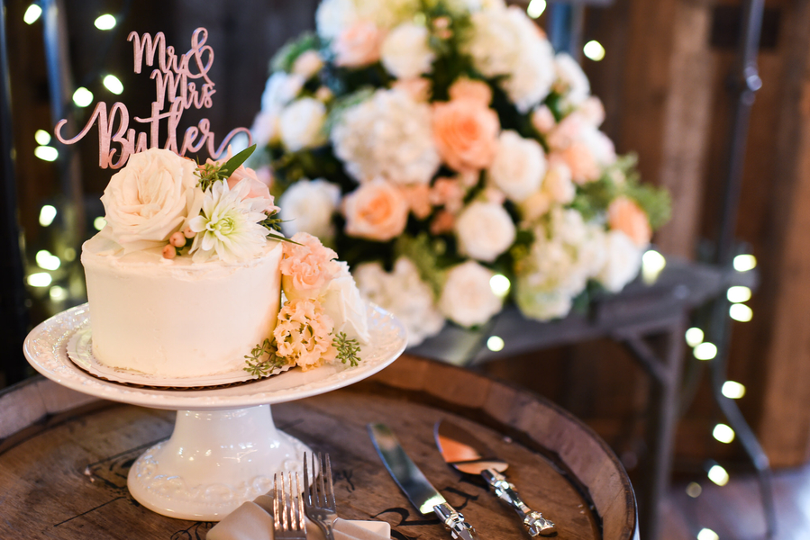 Vibrant Summer Winery Wedding