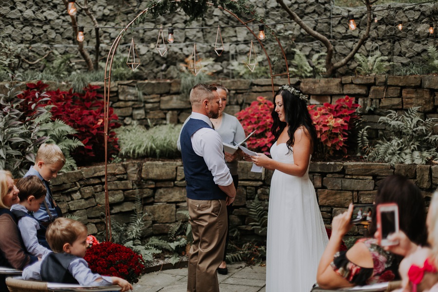 outdoor ceremony