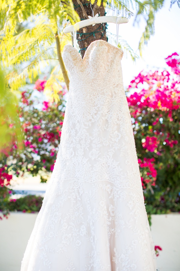 Romantic Wedding with the view of Camelback Mountain