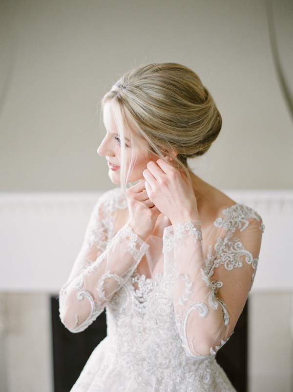 Elegant Winter Wedding at the Fairmont Banff Springs