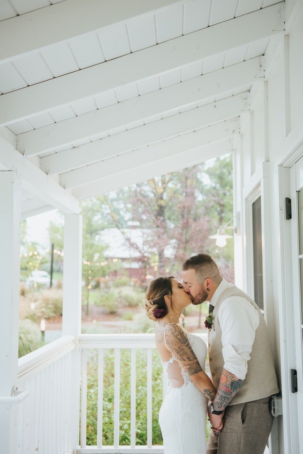 rustic barn wedding