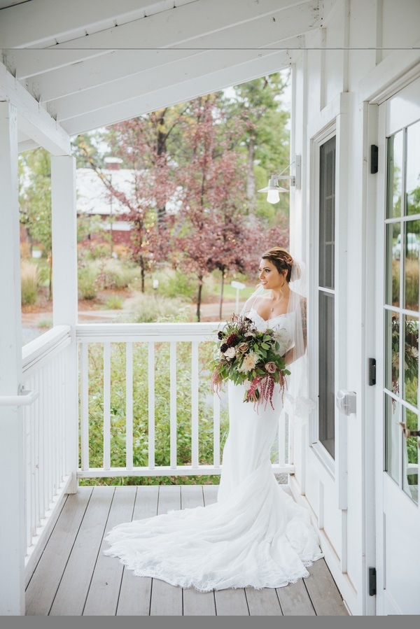 rustic barn wedding