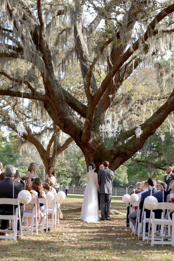 outdoor wedding ceremony