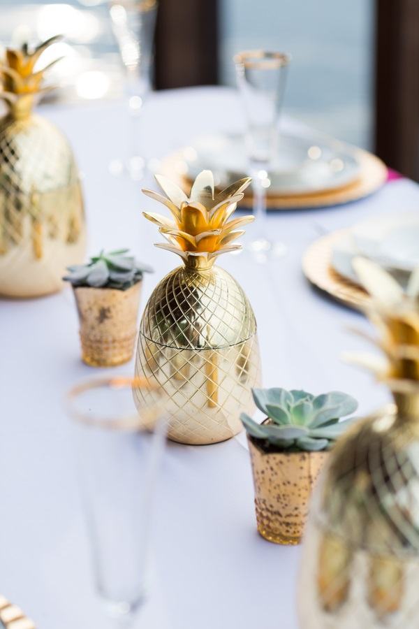 pineapple decor