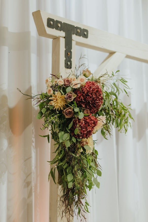 rustic barn wedding