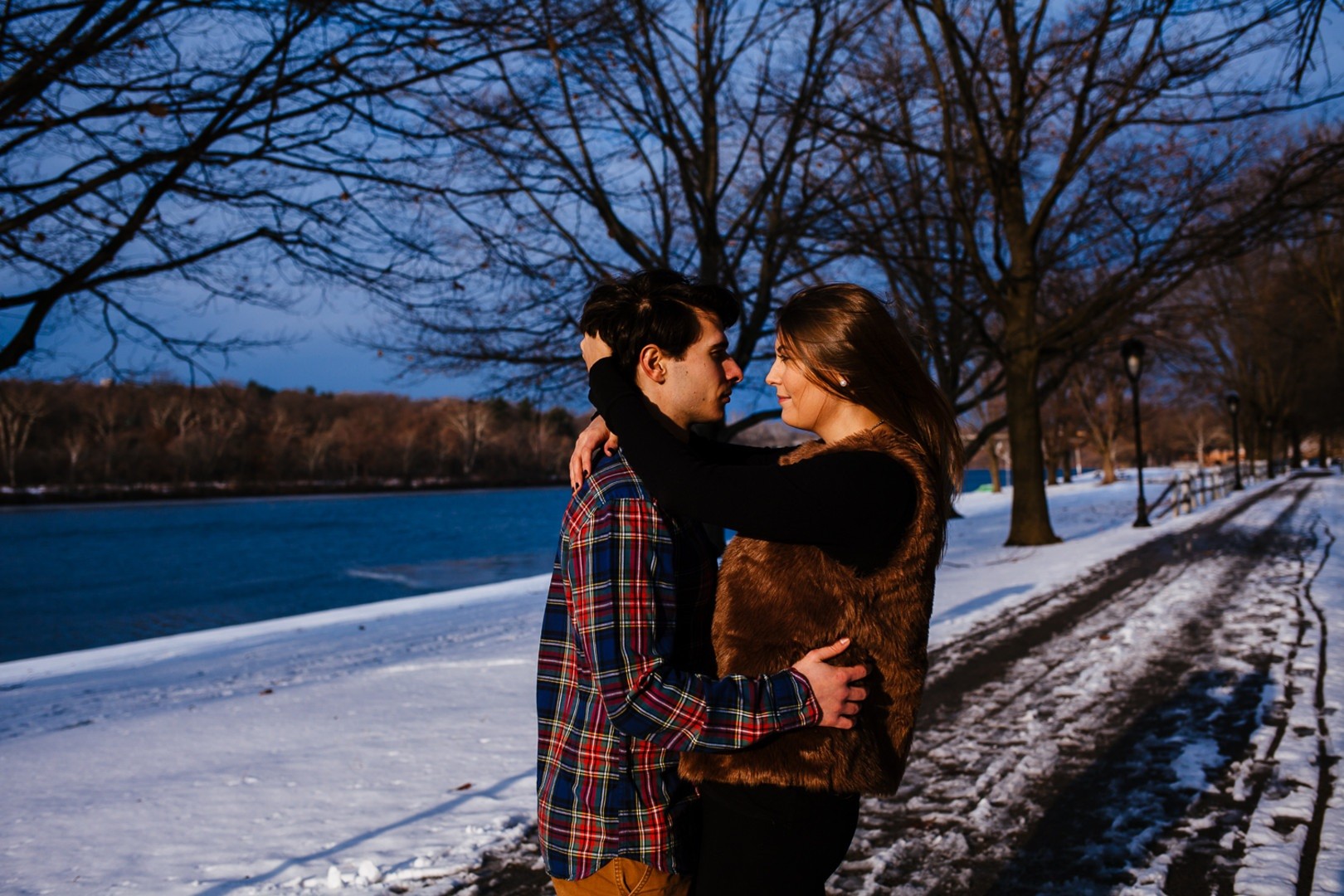 winter engagement photos