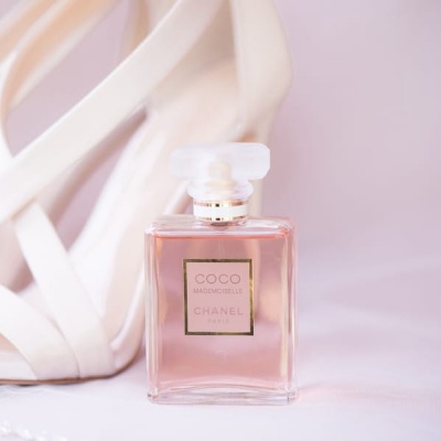 Coco Chanel Perfume Wedding Details Photos