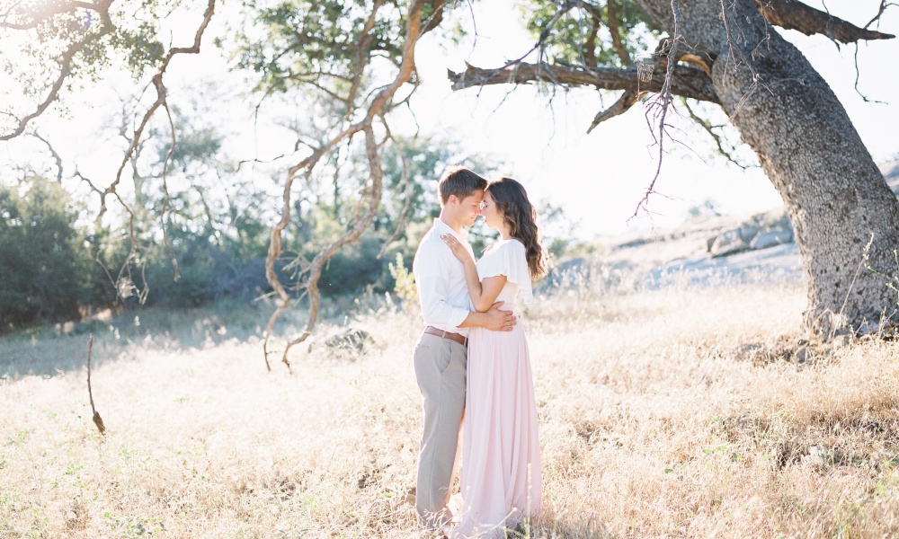 Intimate Golden Hour Engagement Session with Paul and Desi
