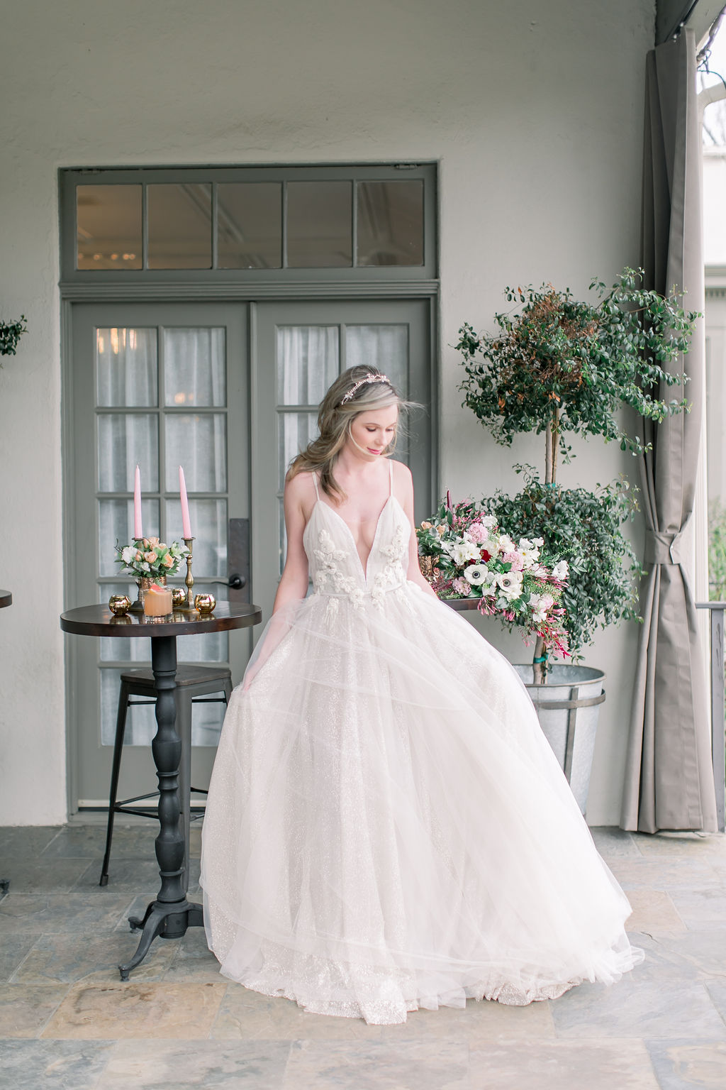 Nature Meets Luxury in this Romantic Bridal Inspired Shoot